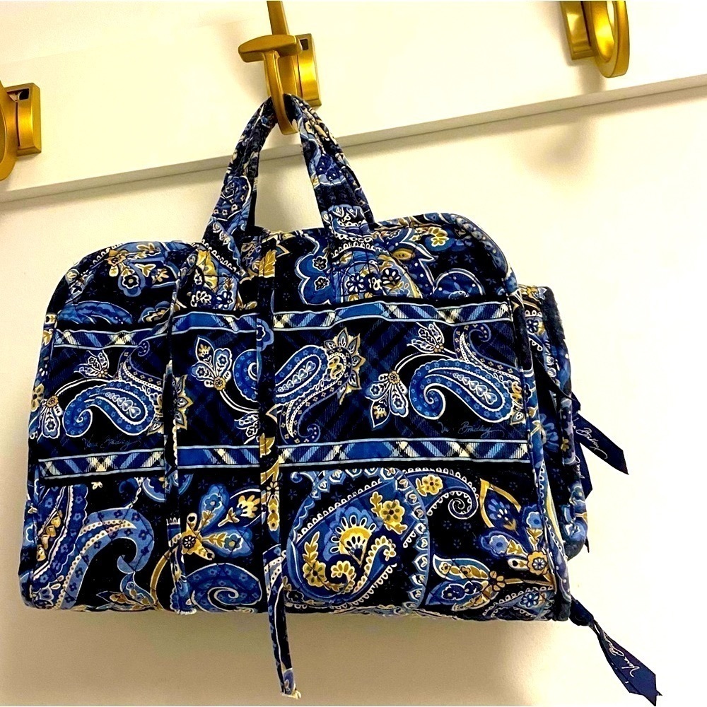 Vera Bradley Hanging Travel Organizer-Windsor Navy
